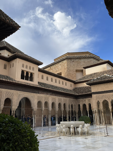 Granada Tours Visitas Guiadas y Free Tours