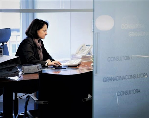 Consultora Granadina-Asesoría Presencial y Online