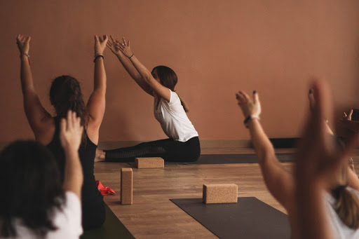 Centro Kali. Yoga. Pilates. Terapias naturales.