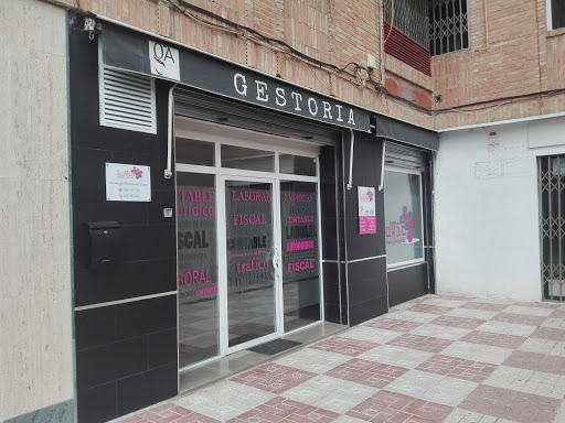 Gestoría Asesoría LuVic en Granada