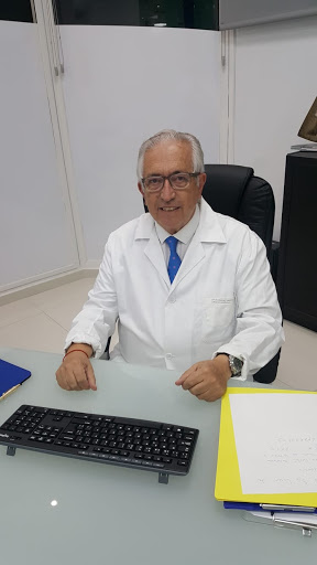 Dr. Rafael Sánchez- Tratamiento de Varices con Microespuma y Pegamento