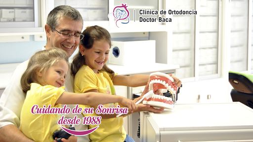 Clínica de Ortodoncia Dr. Arturo Baca