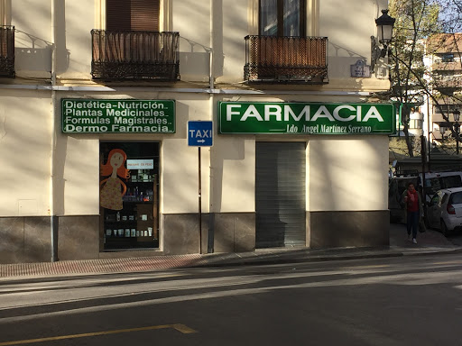 Farmacia Ángel Martínez Serrano