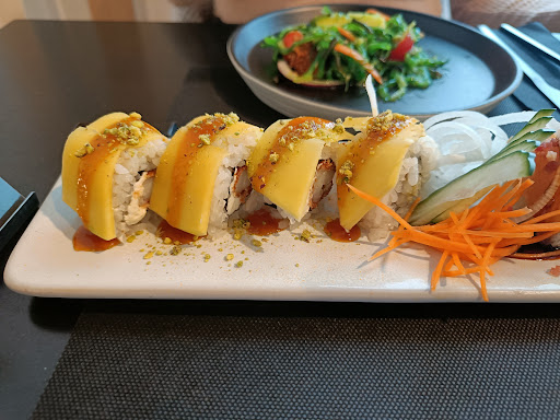 BURBU Sushi & Fusión (Palacio)