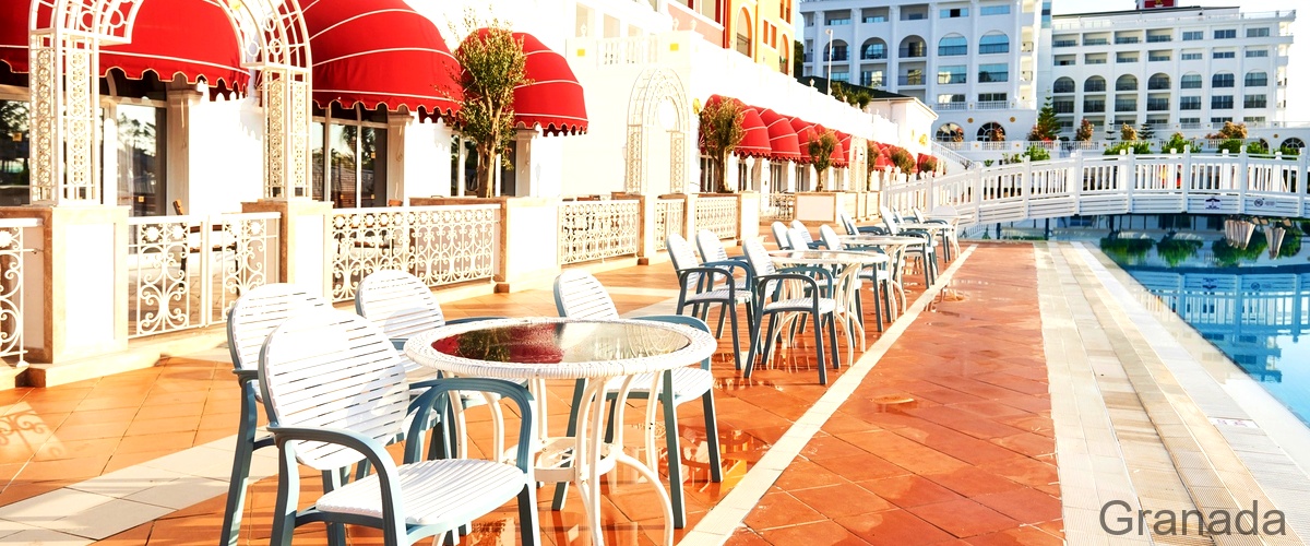 Cómo encontrar el mejor precio para tu hotel en Granada: trucos para ahorrar en tu reserva