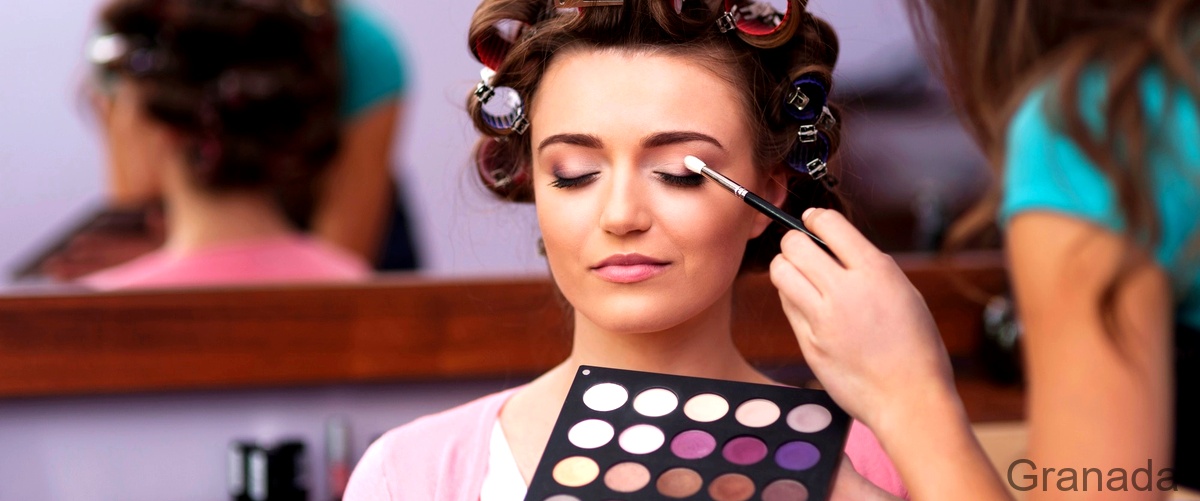 Las 13 mejores maquilladoras de Granada