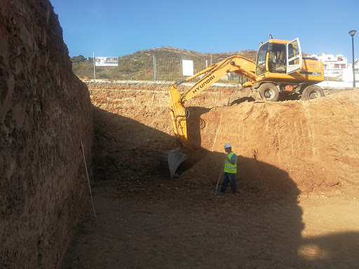 Canteras y Excavaciones Hermanos Arroyo