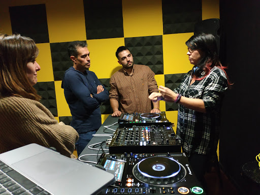 Proyecto Espuma   Cursos Dj y Producción Musical   Granada